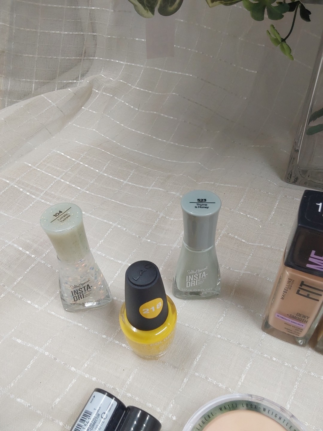 Deluxe Makeup Lot 💄 Assorted Brands & Colors (Milani-Maybelline-ELF-wet N Wild)