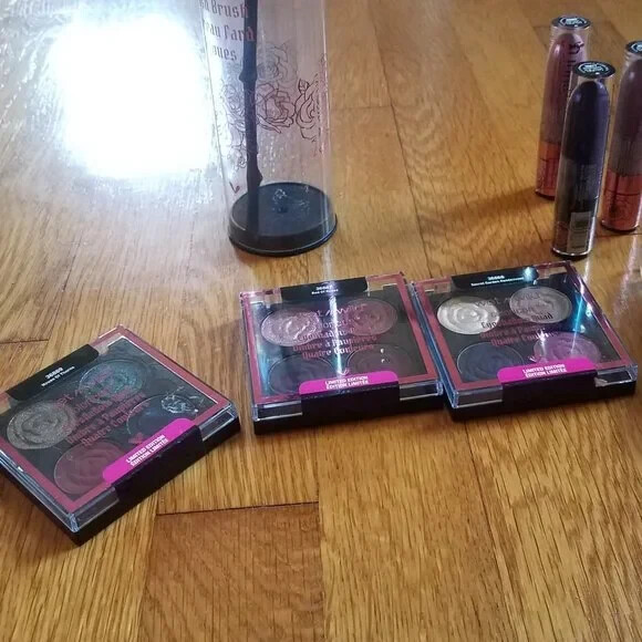 New 10 Wet N Wild Rebel Rose Brush Eyeshadow Lipstick & Scrub Limited Edition