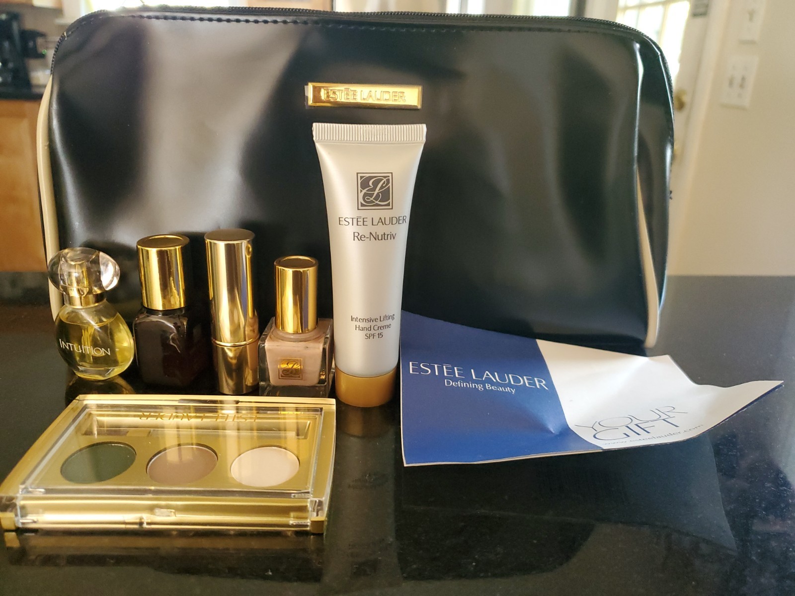 ESTEE LAUDER ~ Lot of Trial / Sample Size Skin Care Items plus Makeup Bag