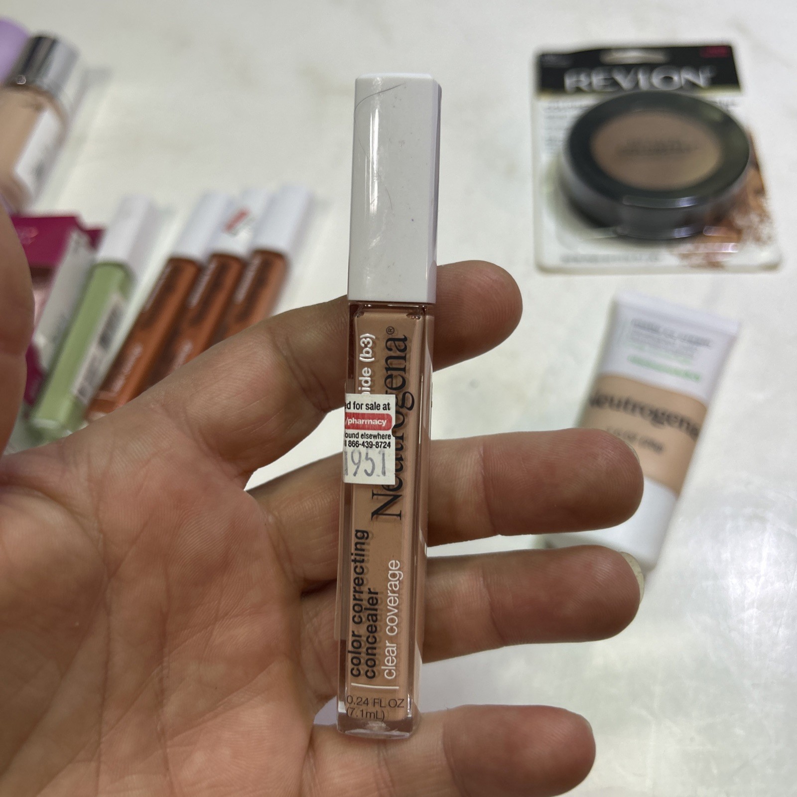 Make Up Bundle Neutrogena Joah Elf Revlon Hard Candy See Photos