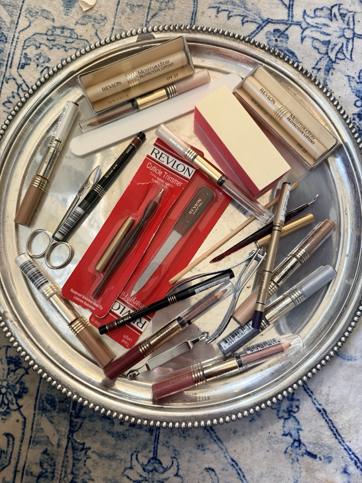 Cosmetics Makeup Implements Beauty Lot 25 Pieces Revlon Unused