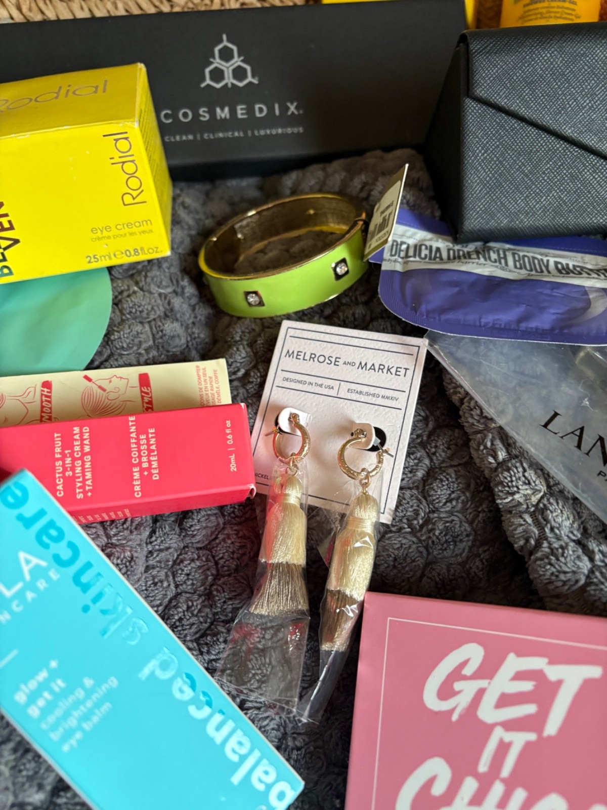 Huge Beauty lot! Sephora SOL Tula Fenty MILK Ipsy Spongelle B&BW MSRP$1000+🤩💕
