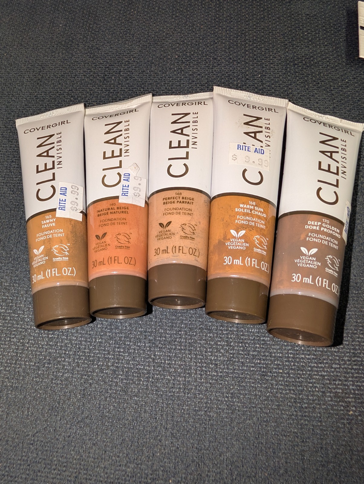 HUGE LOT OF 38 MAKE UP BRAND NEW ALMAY COVER GIRL REVLON L’OREAL HYULARONIC MIX