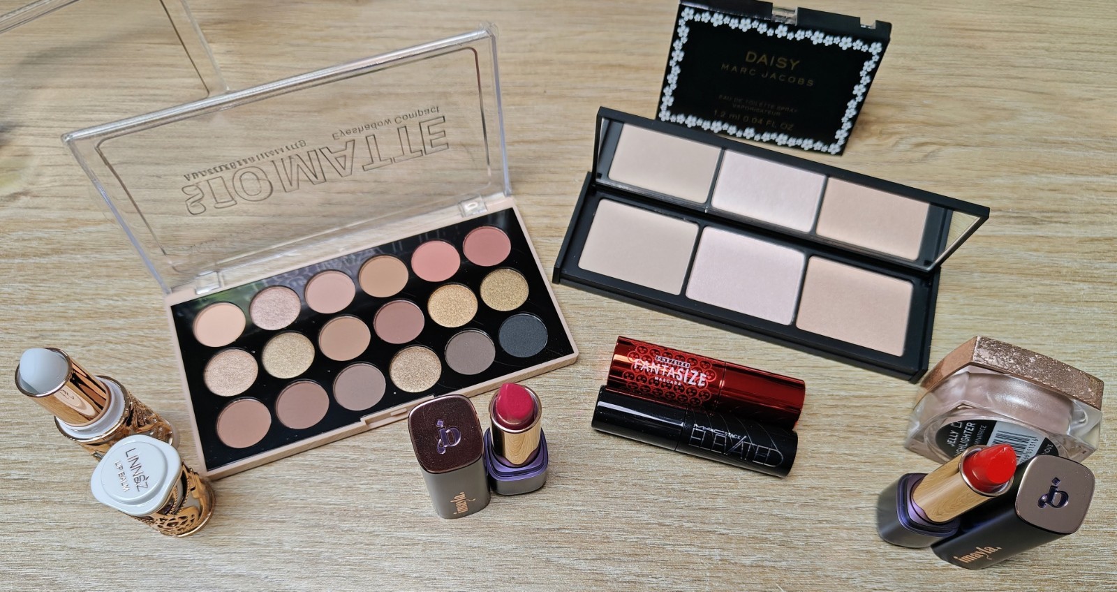 Beauty Bundle Feat: Imayla, One/Size, Revolution, MAC, cargo_HD, And MJ Daisy