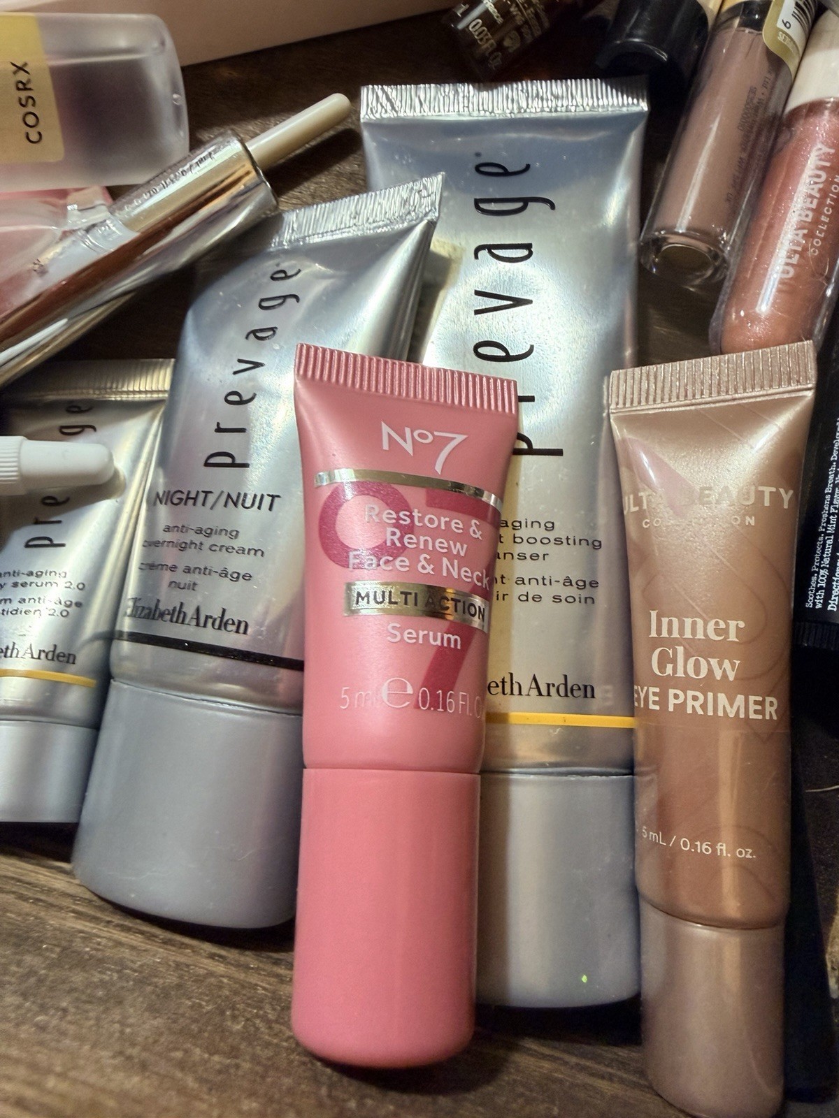 Lot 30 Deluxe / Travel Size Hair,Skin Care, Makeup Beauty Product Samples Bag KK