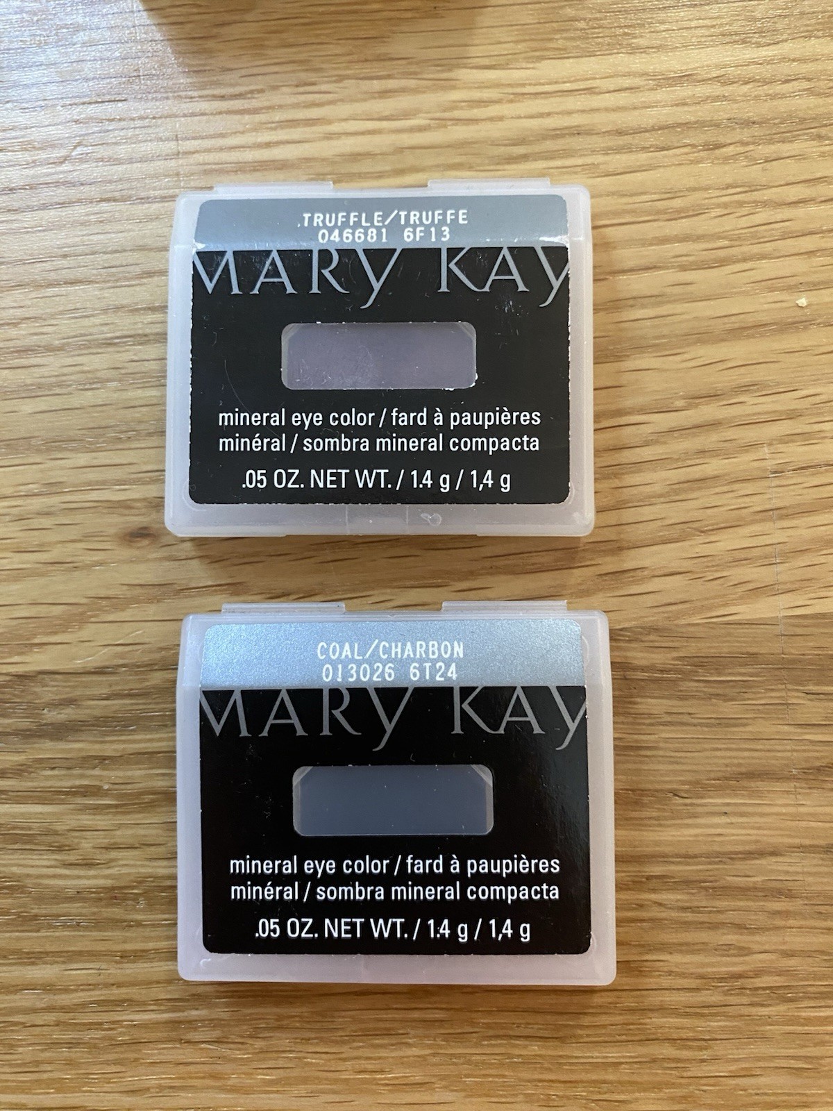 Mary Kay Mineral Eye 0.5 Oz Lot of 11 Mineral Eye Color Discontinued Eye Shadow