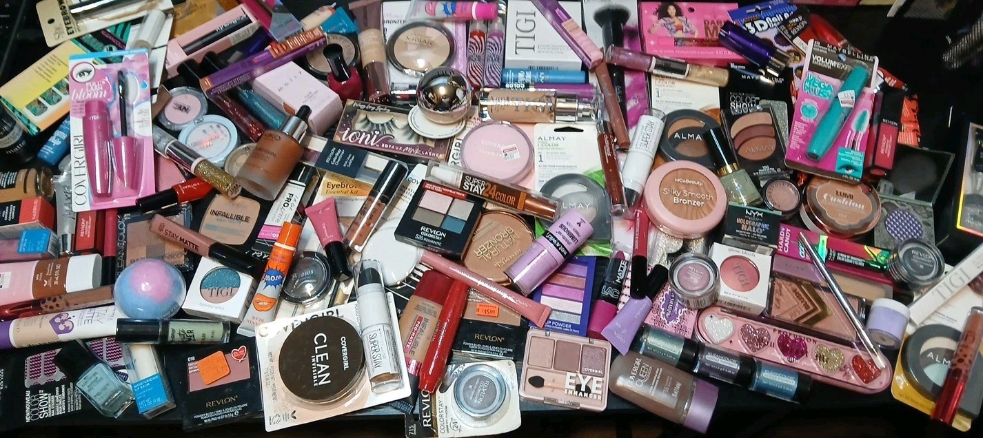 50 Piece Mixed Makeup Lot: Revlon Almay Covergirl ELF NYX Loreal READ