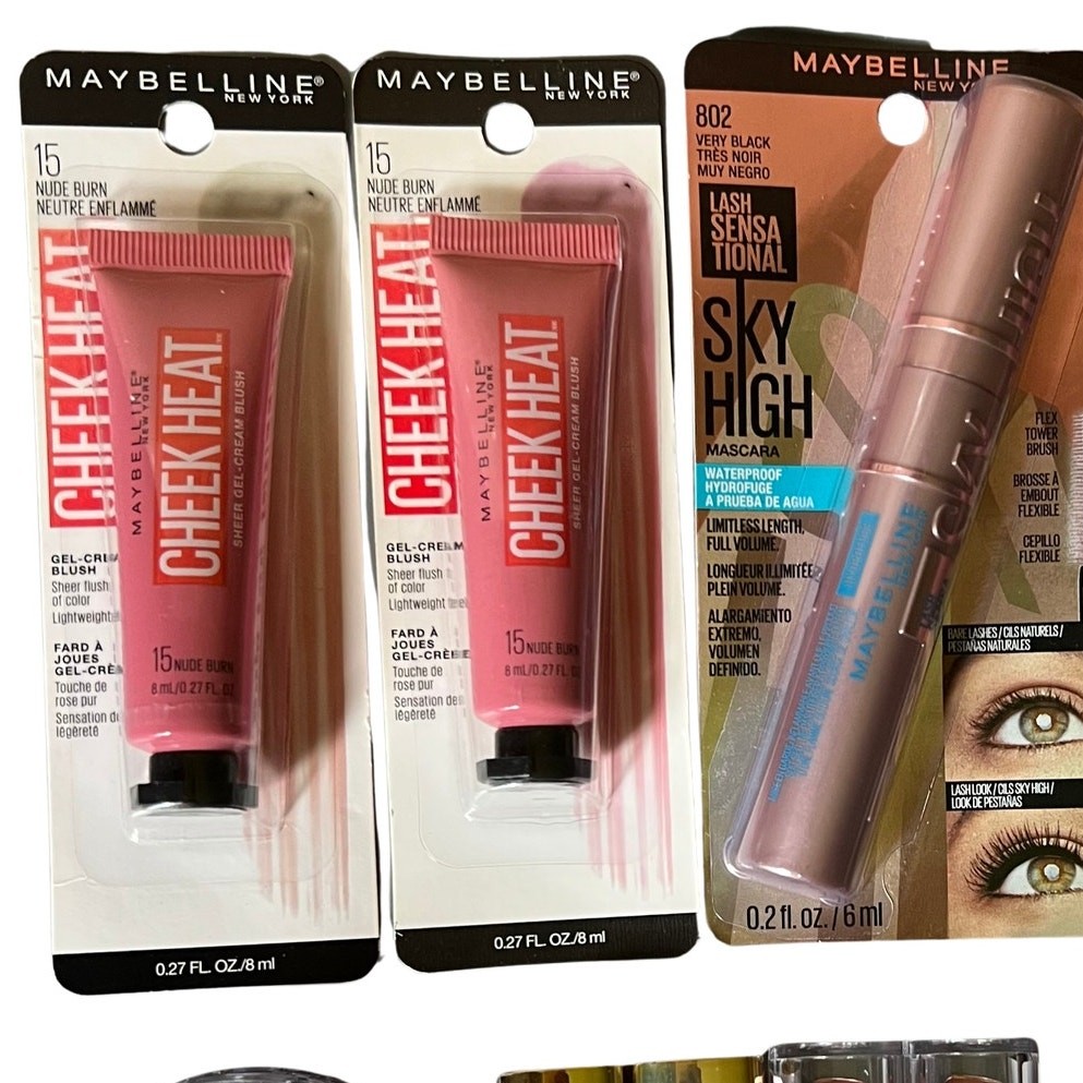 Lot 11 L’oreal/Maybelline Makeup Mix Lots SRP: $120