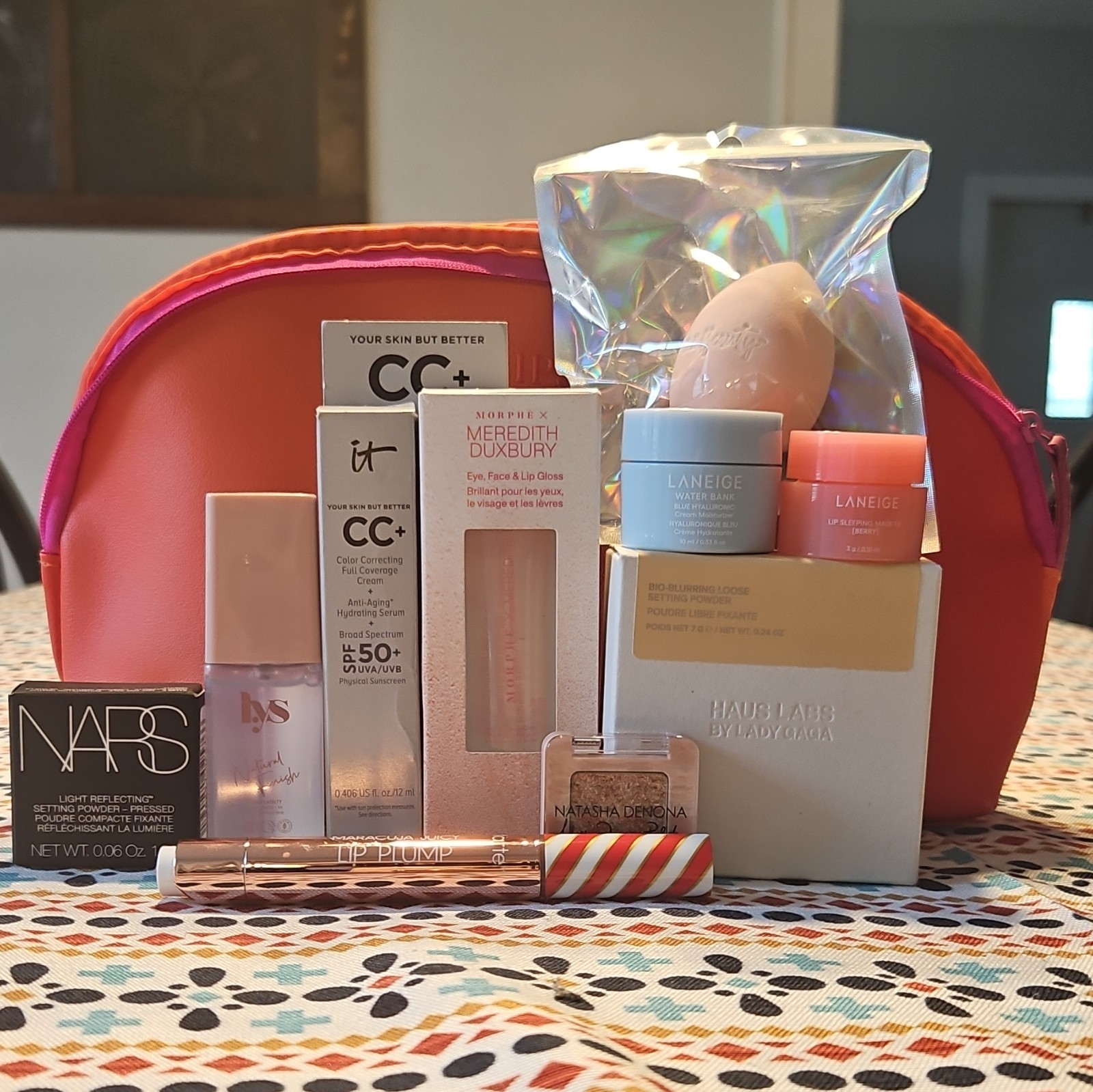 10 Piece Skincare & Makeup Bundle & Large Cosmetic Bag
