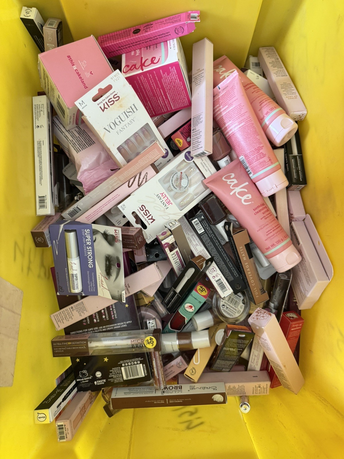 NEW Makeup/HBA Beauty Cosmetics Bundle Lot- 100 Pieces Assorted