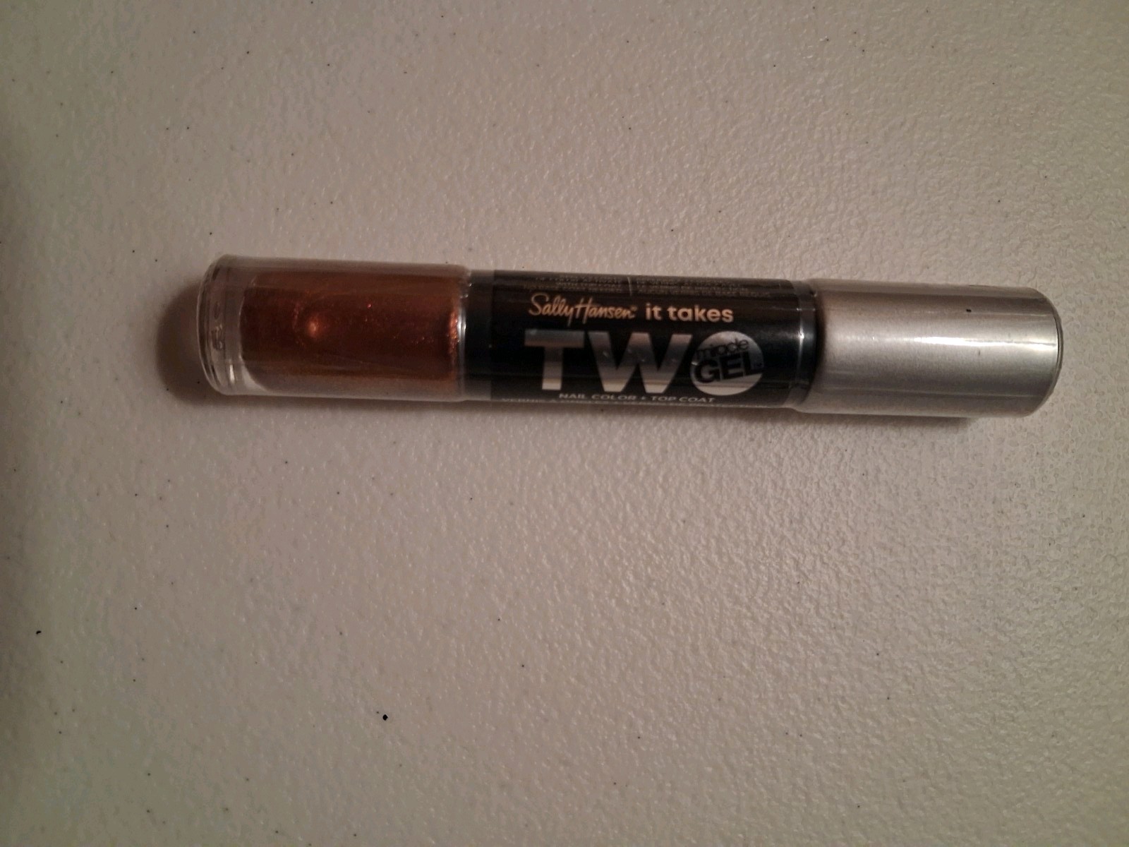 Assorted Full Size Beauty Lot: Covergirl TruBlend & Sally Hansen Insta-Dri
