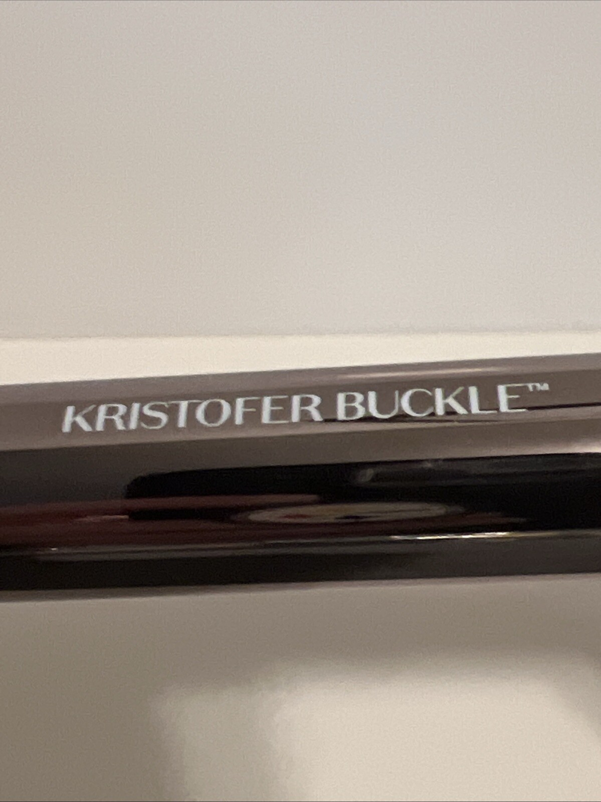 Kristofer Buckle Bundle Casting Call Make-up Loose Setting Powder Brush Mascara