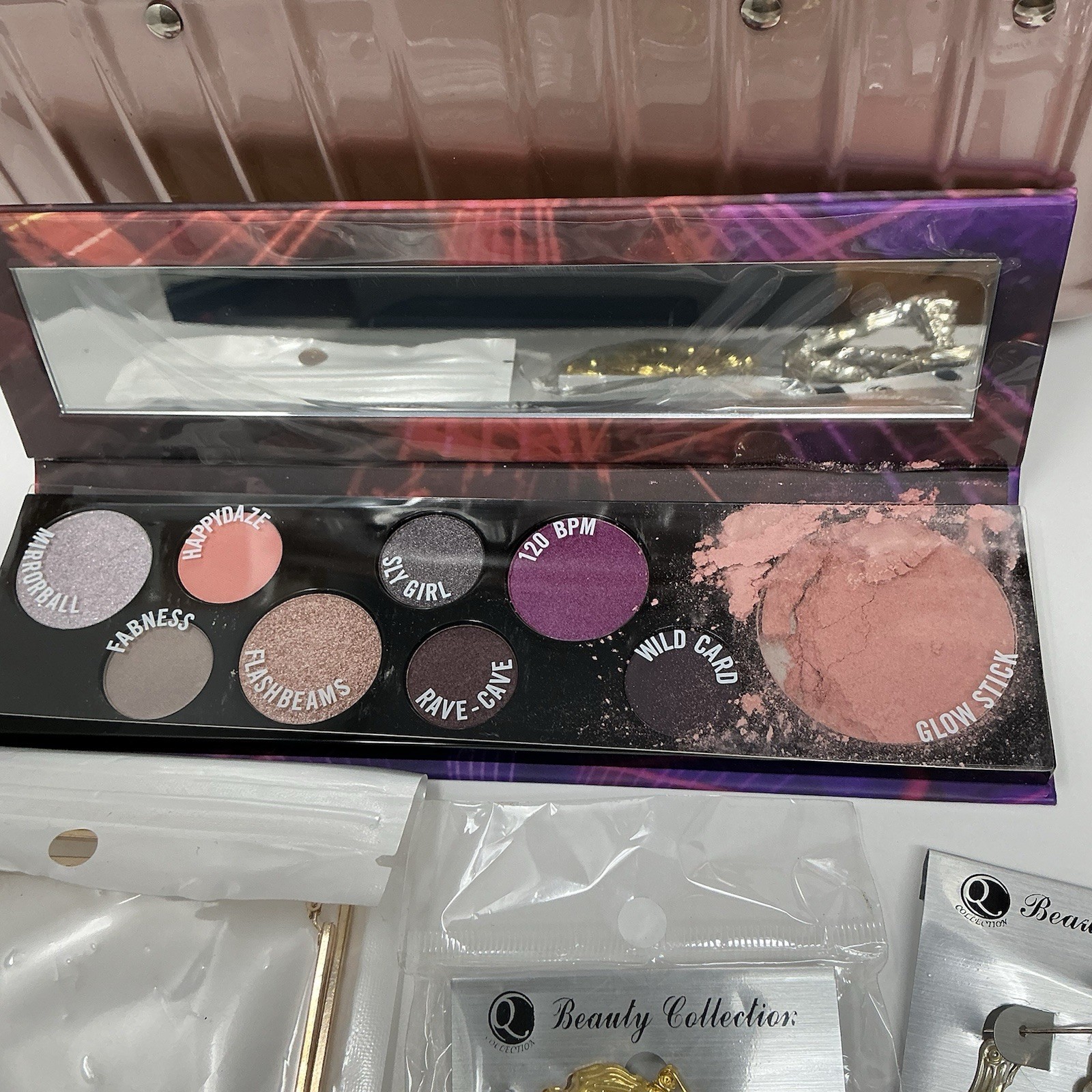 Premium Makeup Case Set Eyeshadow Palettes Kit Spray Jewelry Bundle