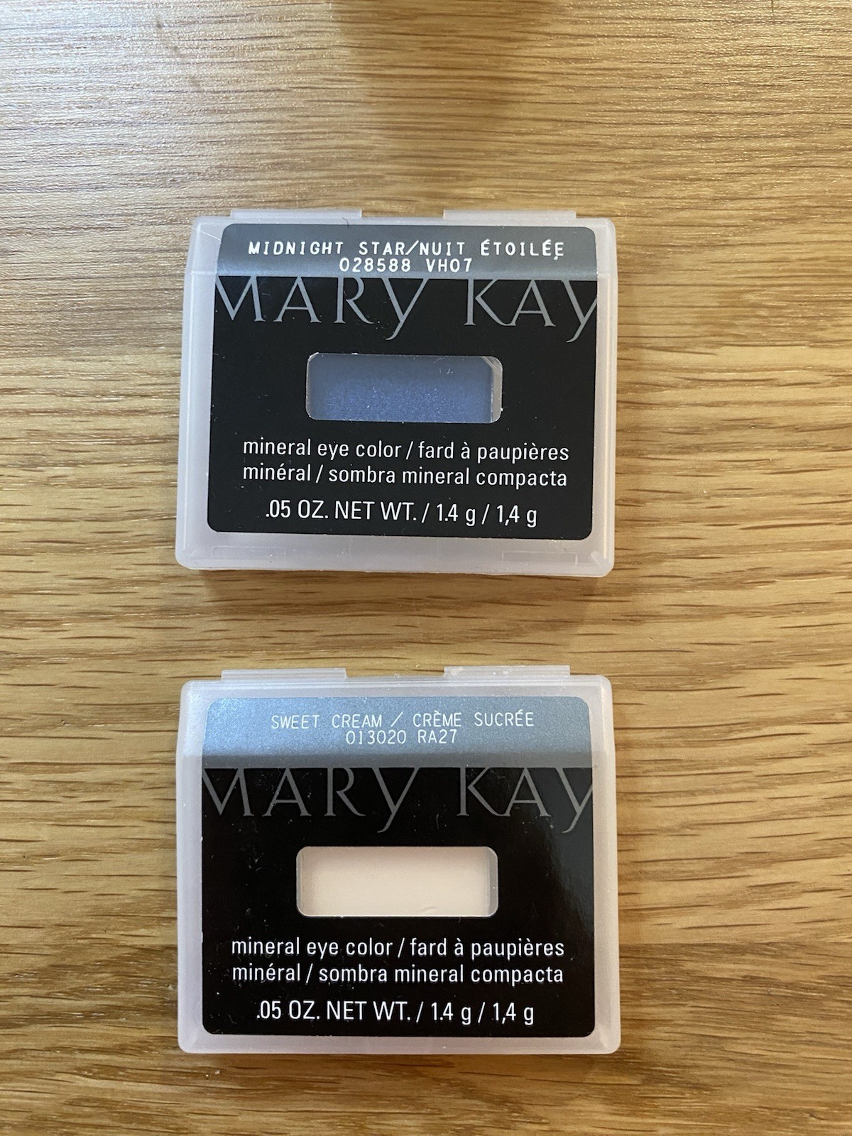 Mary Kay Mineral Eye 0.5 Oz Lot of 11 Mineral Eye Color Discontinued Eye Shadow