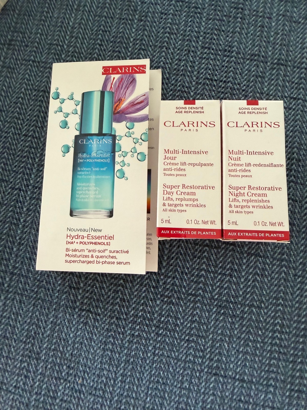 LOT OF 3 Clarins samples