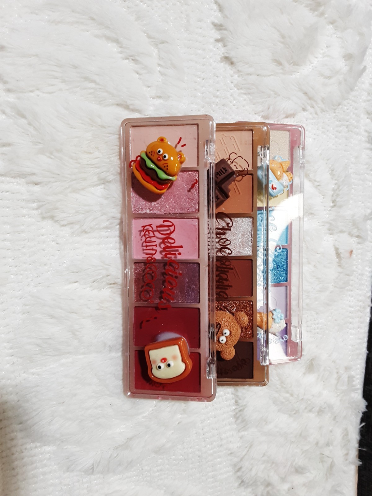 KITI Full Size Eyeshadow Palette Mixed Lot Bundle Chocolate Delicious Cream