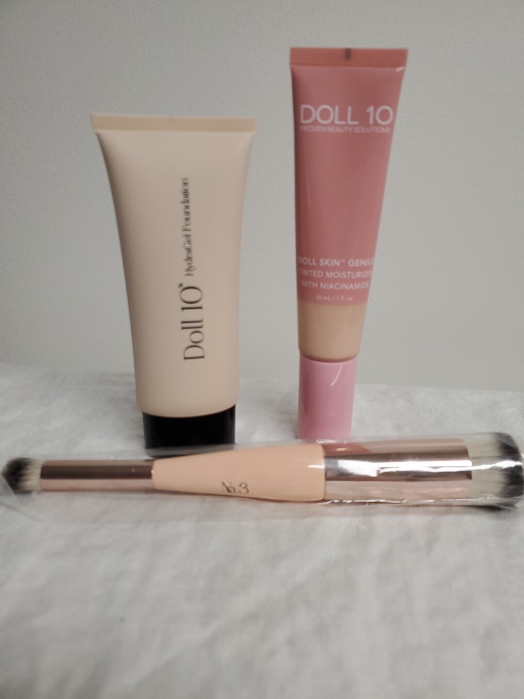 Doll 10 Makeup Set. 3 PC. NWOB.