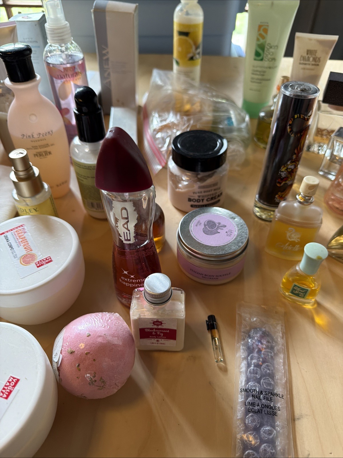 Mixed Beauty Supply Lot – Ed Hardy, Philosophy, Bigelow, Perfumes, Avon, Taylor
