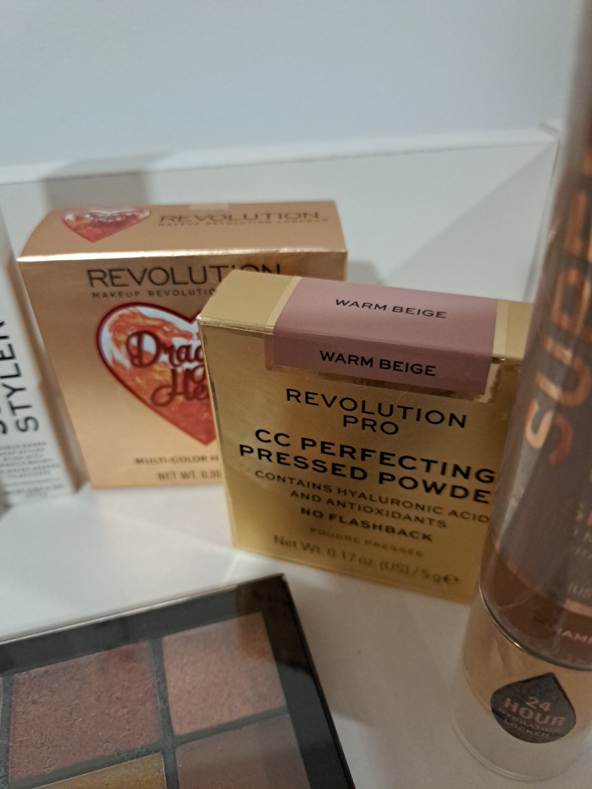 Revolution Makeup Lo