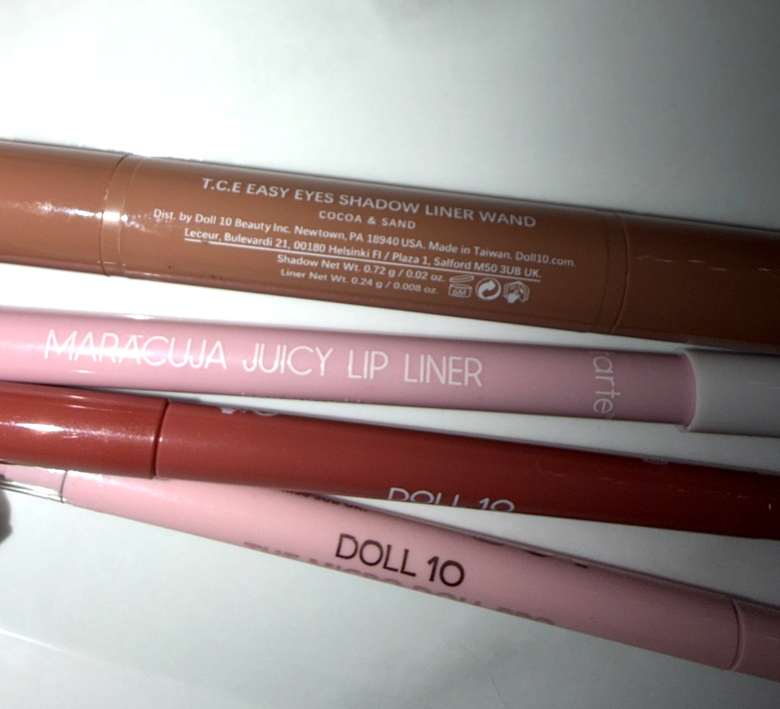 NEW DOLL 10 LOT 19 pc Foundation Primer Lip Crayon Gloss Moisturizer tinted Glow