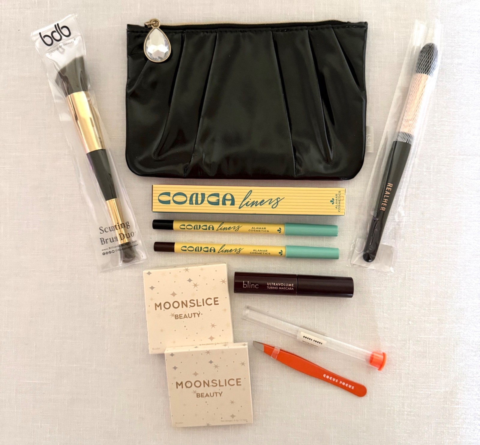 Makeup Beauty Touch Up Kit Black Cosmetic Pouch Blush Mascara Liners