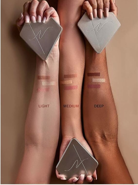 MAKE UP FULL FACE PALLETE ( LIGHT ) RUBOR, BRONCEADOR E ILUMINADOR