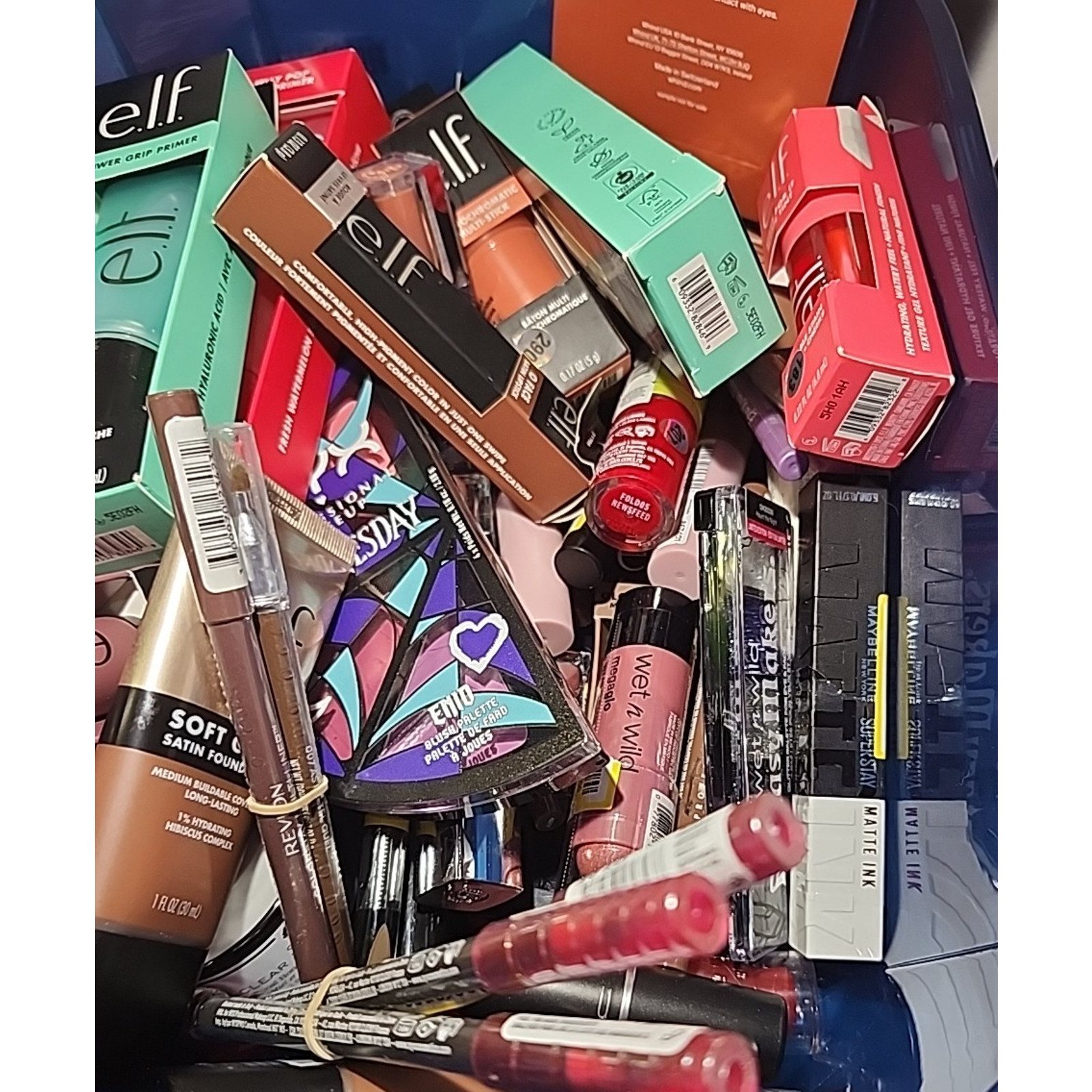 Wholesale Cosmetics Makeup Beauty Lot 40+ Pieces Makeup Lot