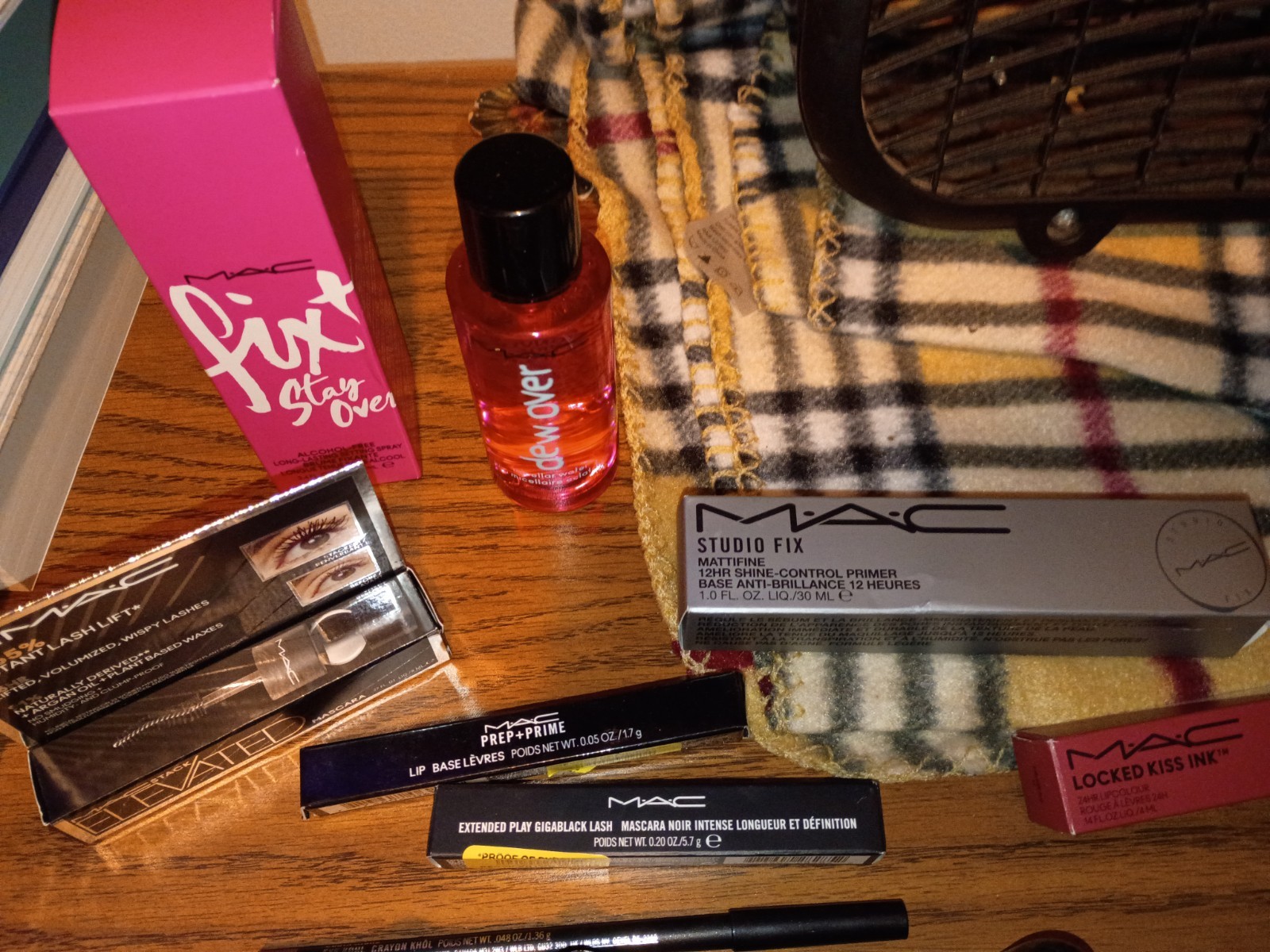 Huge Lot Of MAC Makeup!! Lipstick, Foundation, Eyeshadow, Eyeliner, Mascara Etc!