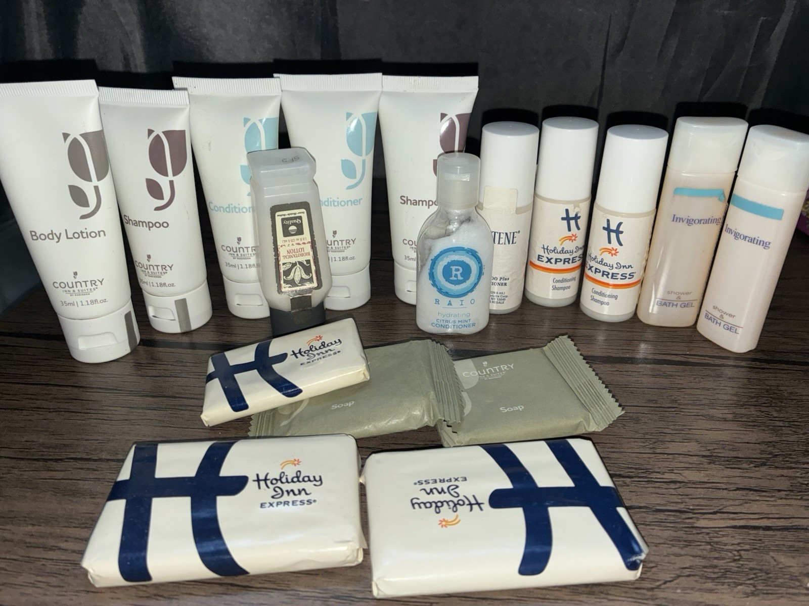 Lot Of 17 Assorted Travel Size Health And Beauty Products