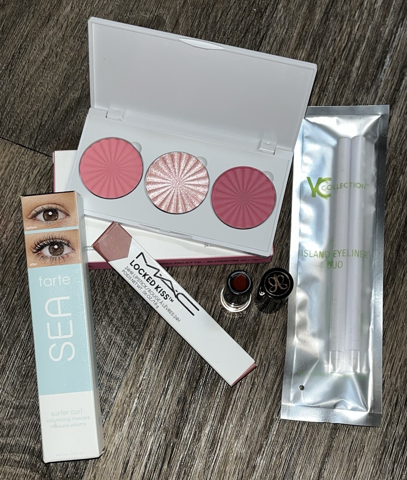 Cosmetic Set of 5 Items, Tarte, Mac, Mascara, Lipstick, Blush and Eye Liners