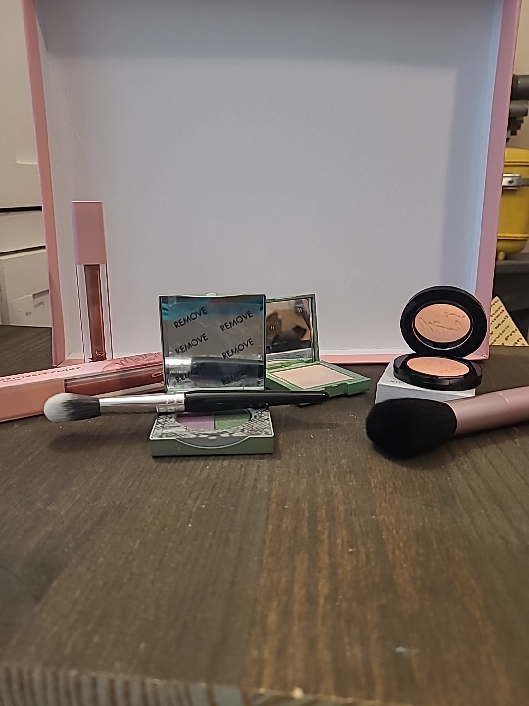 Mally Beauty Cosmetics. Eyeshadow, Brushes, Lipsticks and more.