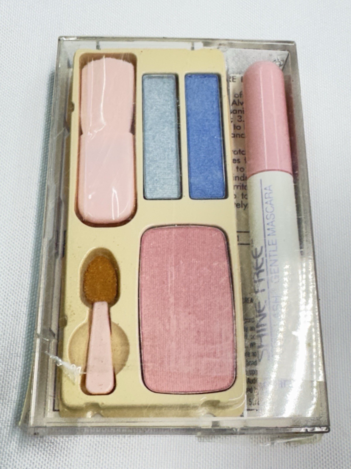 Maybelline Crank Up The Color Shine Free 14225-00 Rare HTF Seal Cassette Read