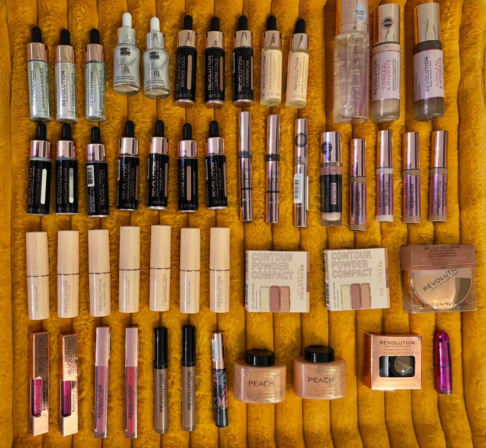 NEW Lot Of 50 Piece Revolution Makeup Bundle (Great for Makeup Artists)