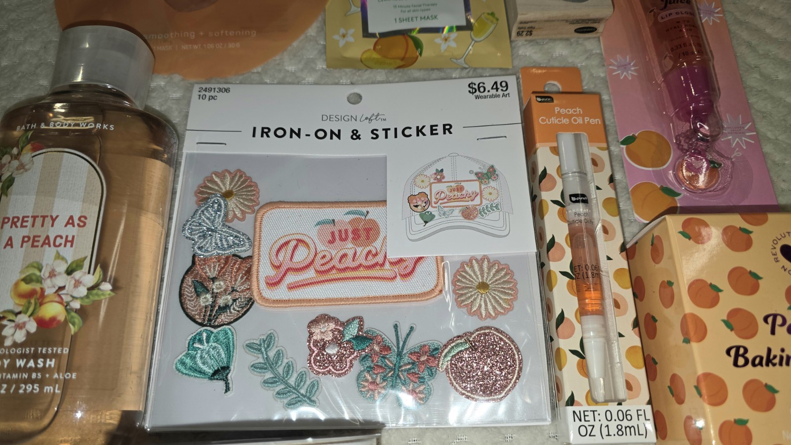 Peach 🍑 Lovers HUGE NEW GIFT LOT 10pc Revolution Beauty Peachy Baking Powder