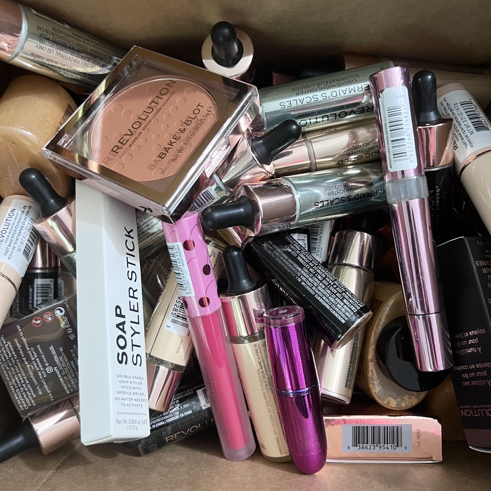 Revolution 10 Piece Makeup Mystery Bundle Full size Lipgloss, Foundation, etc