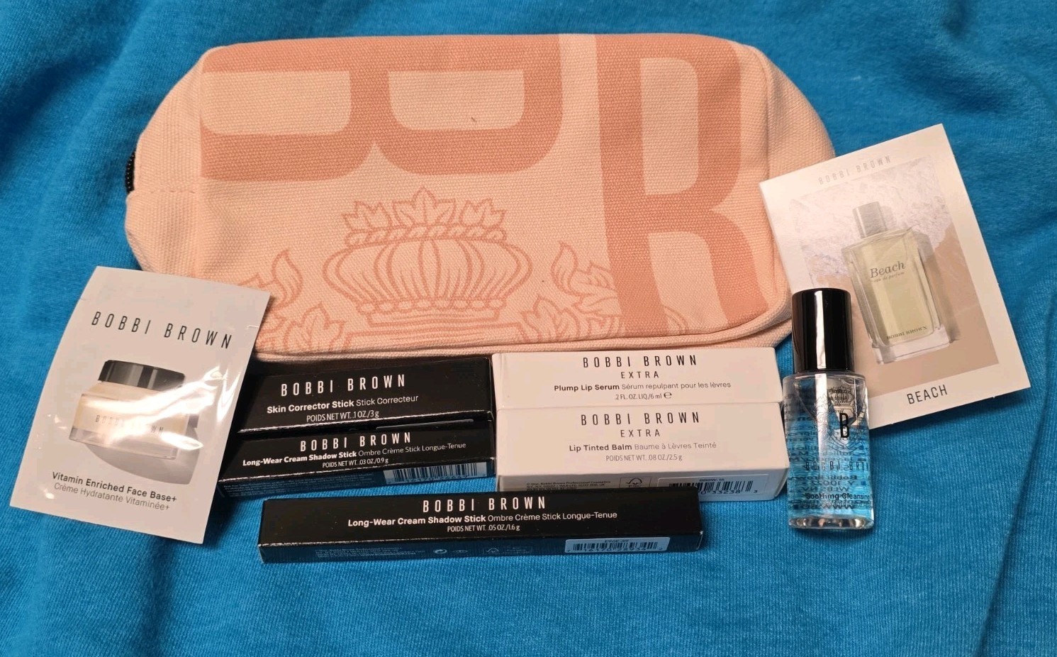 Bobby Brown Make Up With Bag