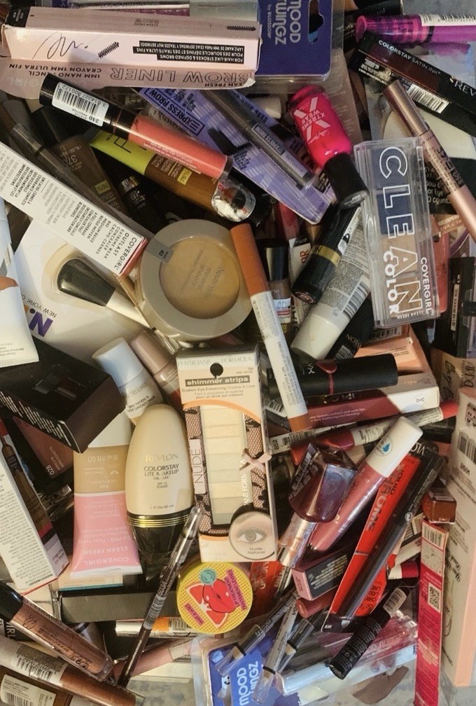Wholesale Makeup Up Lot 10 Pieces