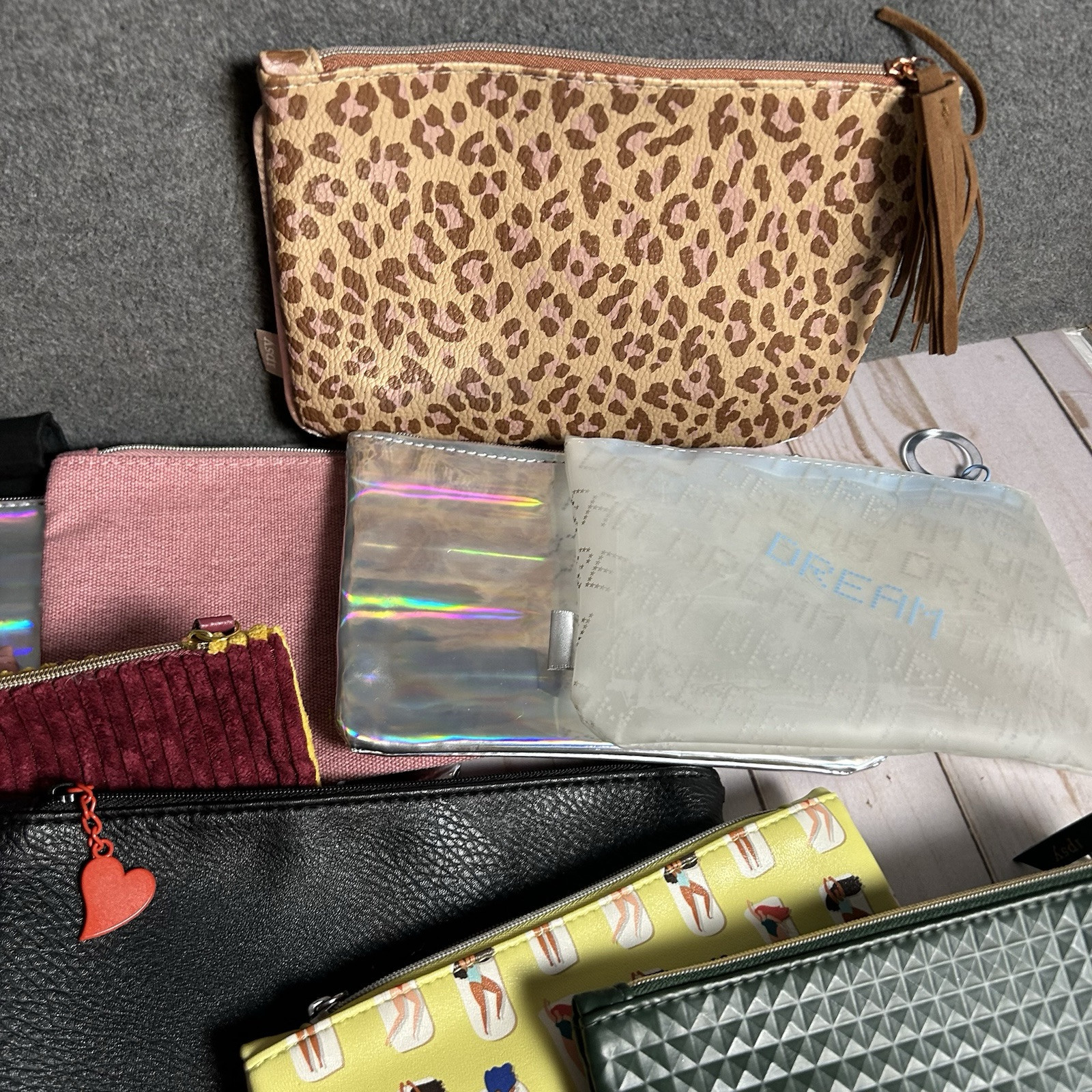 IPSY 16 Bag Lot Cheetah Leopard Velvet Red Yellow Green Pink Black Makeup #25