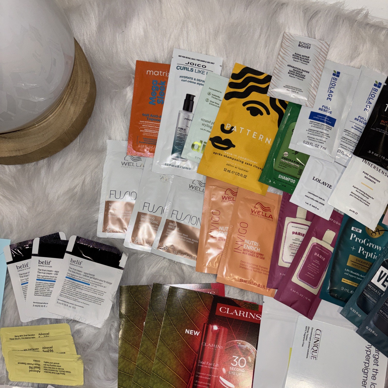 100 Pc Skincare, Fragrance, Hair Lot – Foil Packets & Deluxe Samples – All Shown