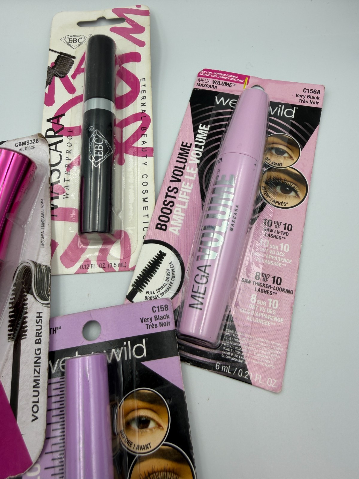 4PCS Mixed Mascara Lot Wet N Wild Mega Volume Mascara, LA Colors Boomtastic, etc
