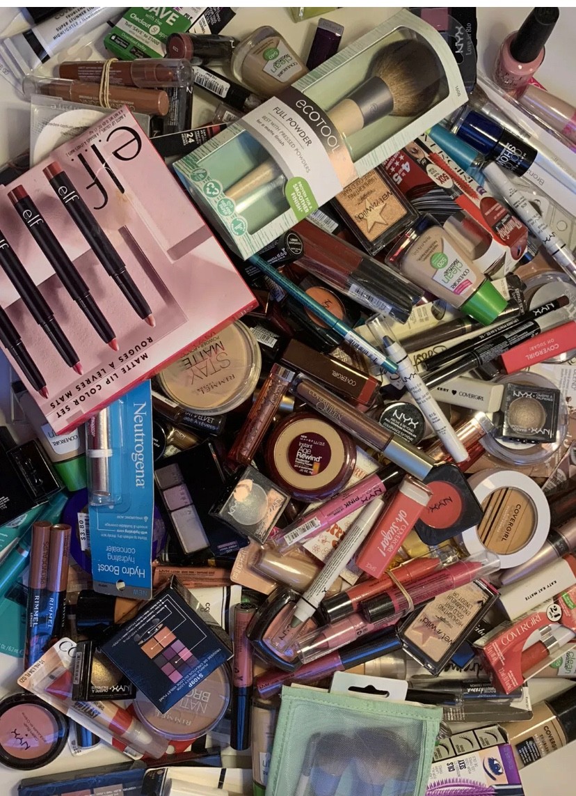 Wholesale 100pc Mixed MAKEUP BEAUTY LOT Random Maybelline CoverGirl Revlon NYX