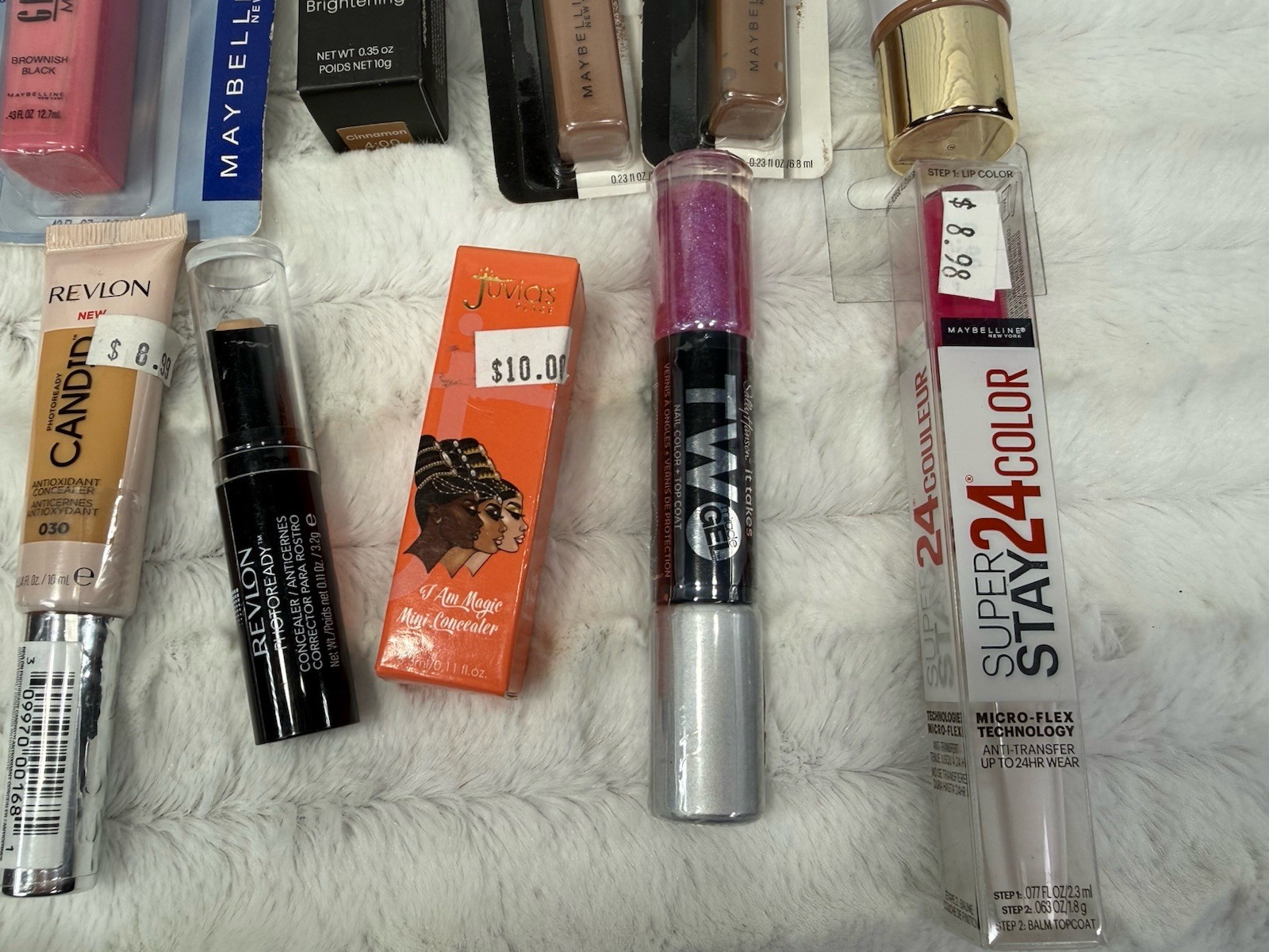 Large Lot Of Makeup Foundation Coverup Lip Gloss Liners Revlon Covergirl