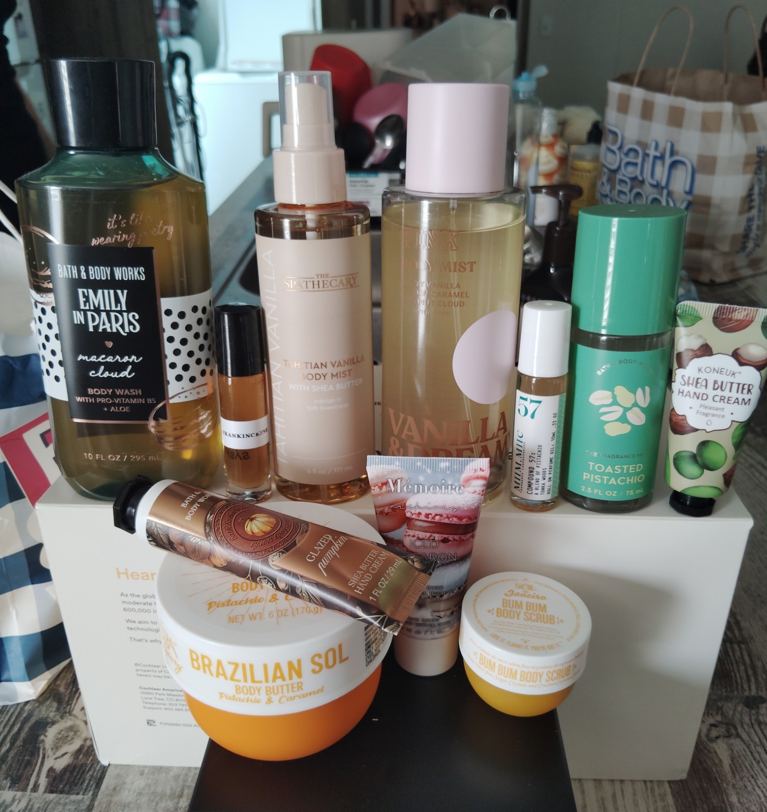 NEW 151 PC Beauty Bath Body Fragrance Skin Care Lot All Sizes Hempz Native BBW+