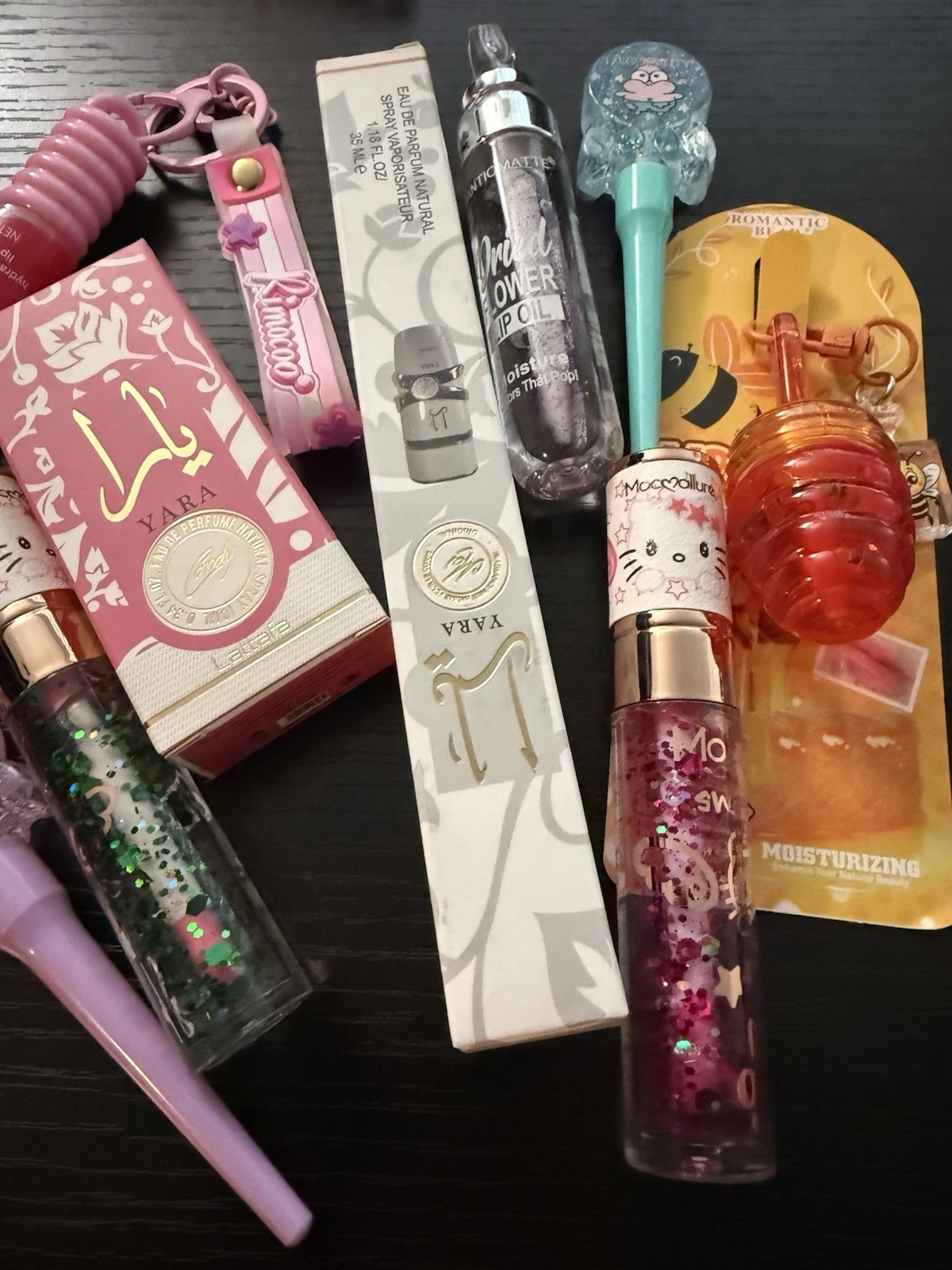 Assorted Full Size Makeup & Moisturizing Lip Gloss Lot w/ Yara & Romantic Bear