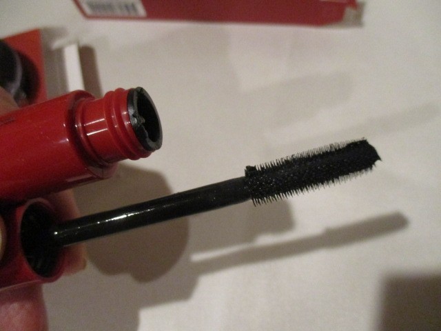 AVON Glimmer Powder Illuminator in ROSE` And Supershock Volumizing Mascara-BLACK