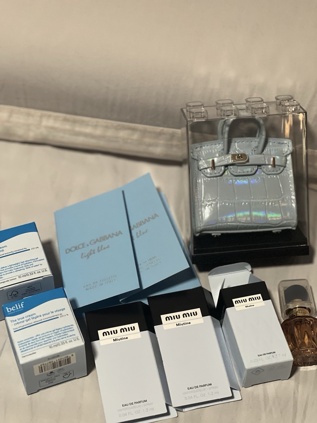 Dolce & Gabbana Light Blue, Miu Miu Miutine, belif Aqua Bomb Sample Lot