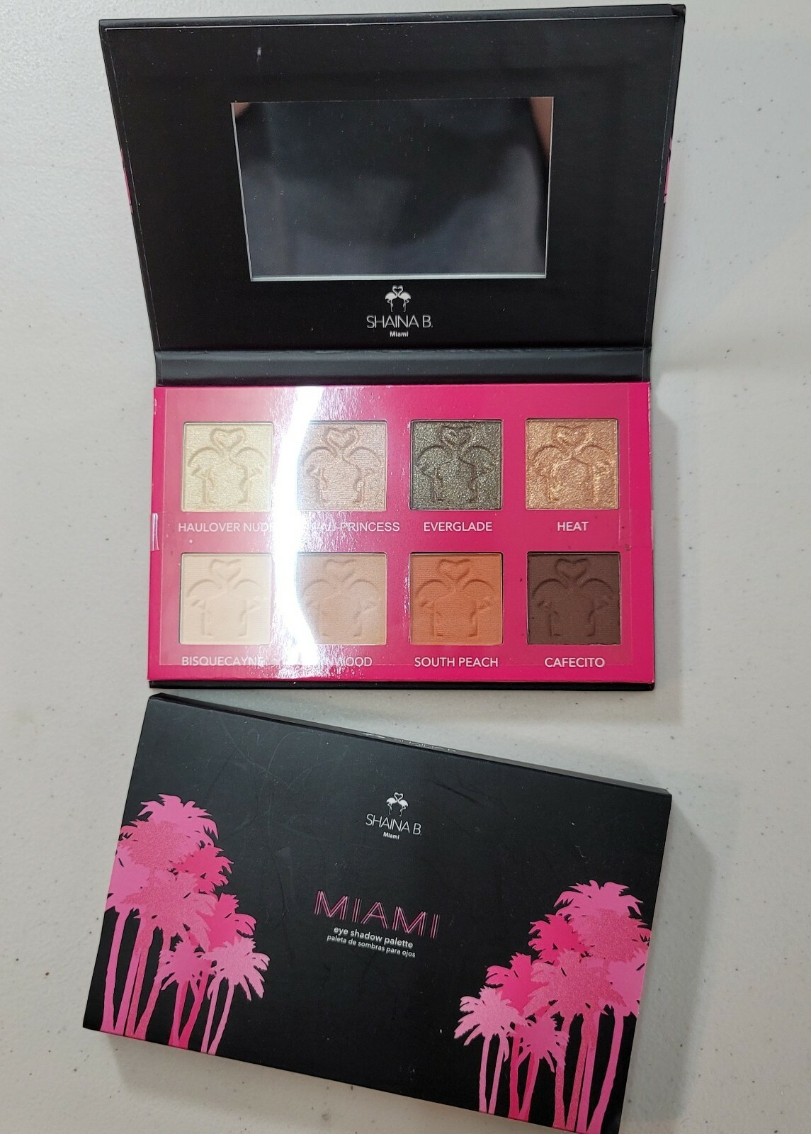 Lot of Assorted Cosmetic Makeup Eye Shadow Lip Stick Aftermask, with Zipper Bag