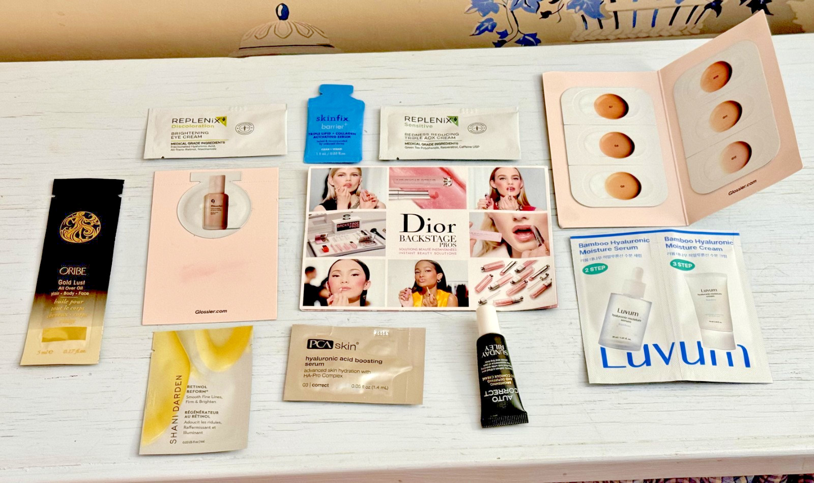 Large Lot of Luxury High End Make Up and Skin Care Samples