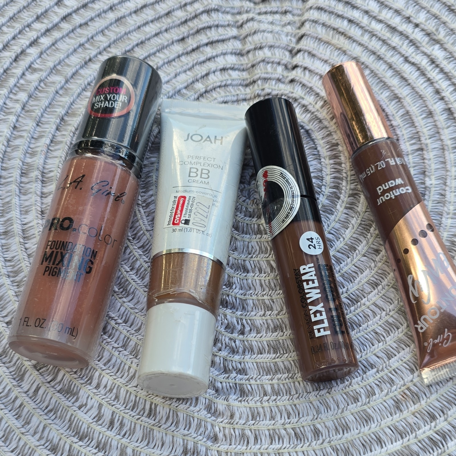 Assorted Full Size 24H Makeup Lot: L.A. Girl Pigment, JOAH BB, L’Oréal