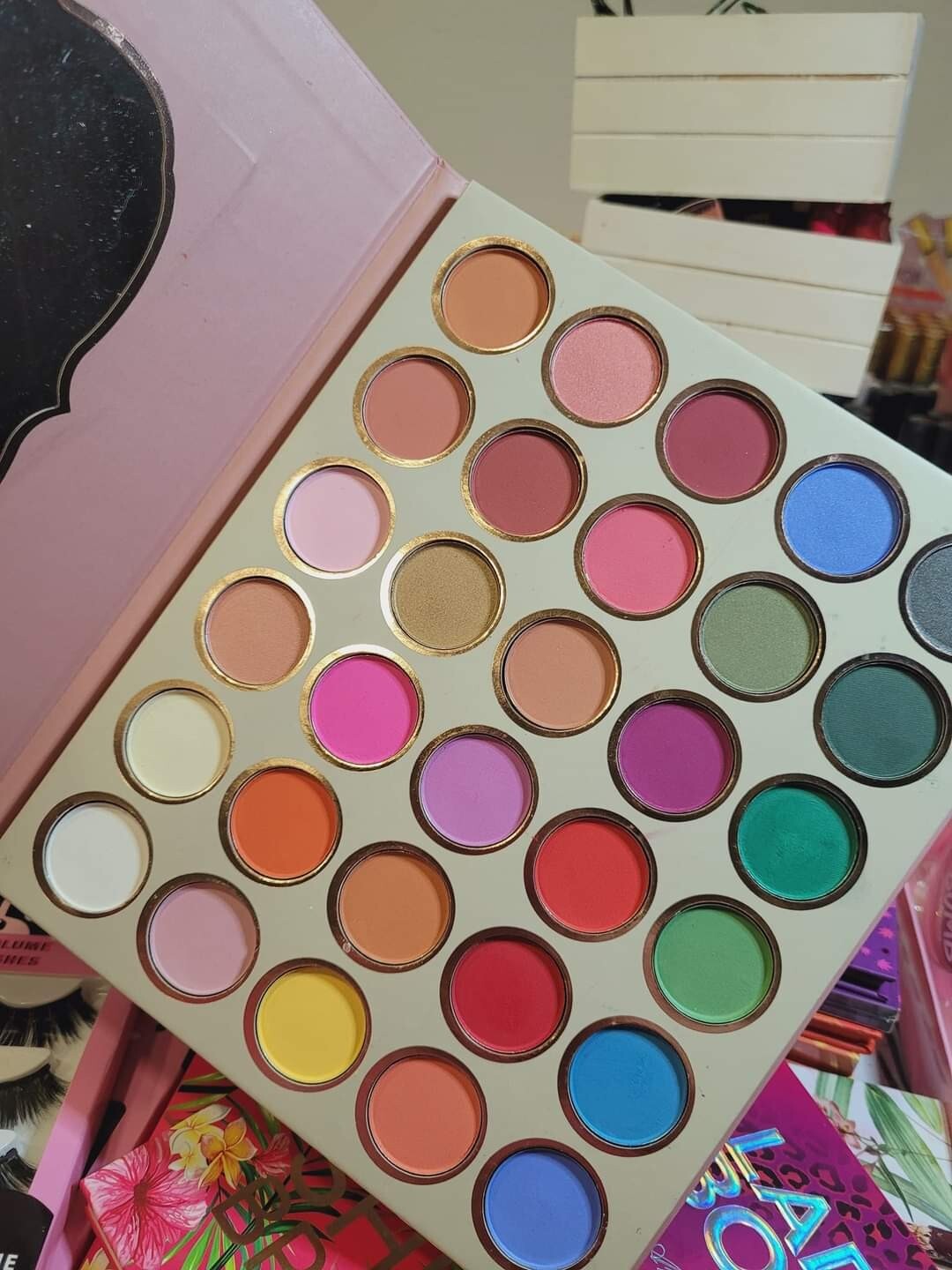 Wholesale bulk makeup Lot 90 Piece